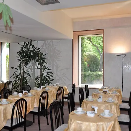 Hotel Gioli